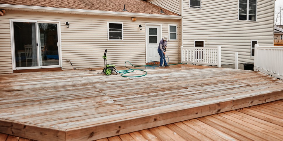 deck cleaning