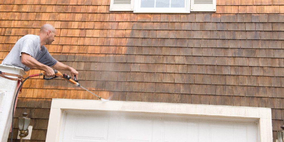 Professional Gutter Cleaning Company Near Me