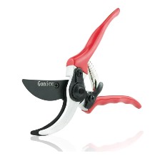 The Best Bypass Pruners (Review) in 2022 - Garden Gate