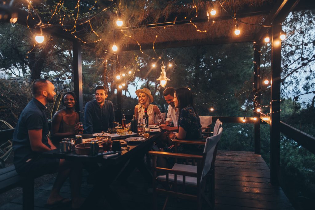 Summer dinner party image